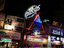 party-lloret-de-mar-disco-colossos