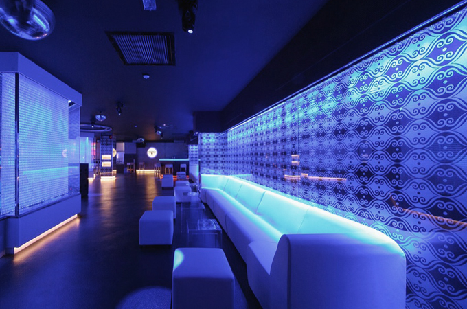 Ein Loungebereich im Hotel Tropics