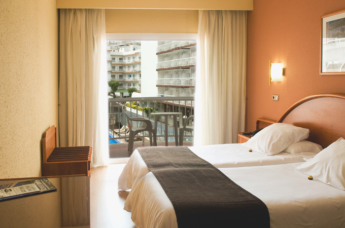 Doppelzimmer mit Balkon