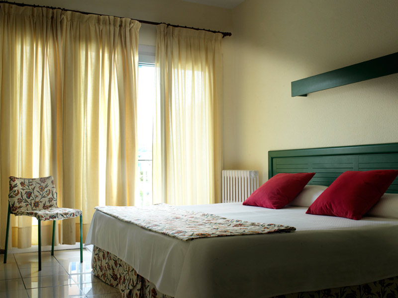 Doppelzimmer mit Balkon